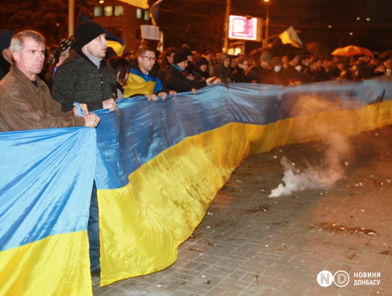 «Спротив на Донбасі був. Не менш небезпечний і героїчний, ніж в інших регіонах». Донеччани згадують мітинги «За Україну!»