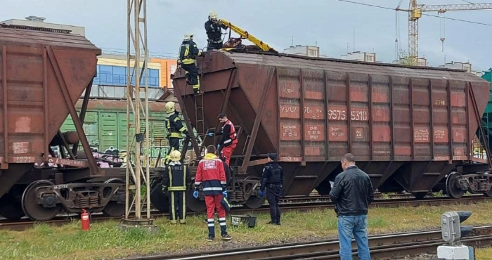 Помер 14-річний хлопець, якого у Луцьку вдарило струмом