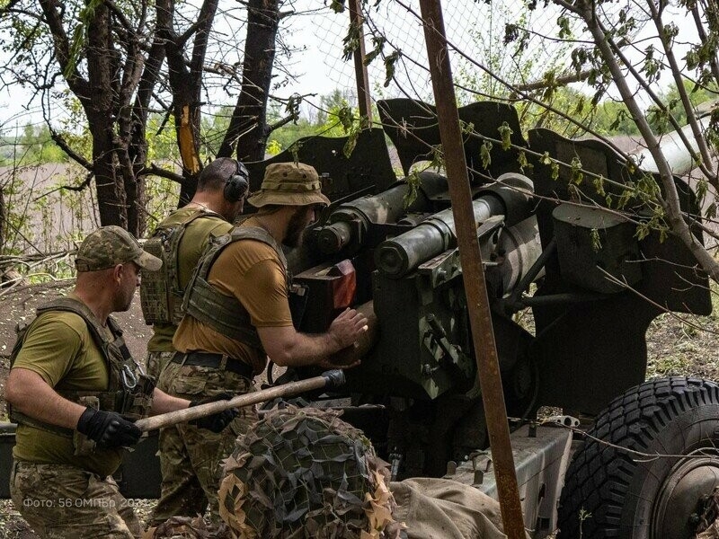 Окупанти втратили за добу 1740 військових й 31 танк