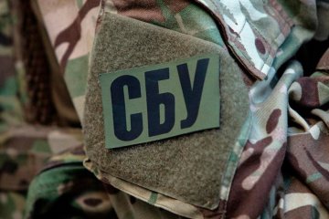 СБУ оголосила підозру у держзраді трьом кримчанам, які брали участь “м’ясних штурмах” біля Роботиного