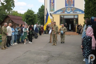 У Луцьку попрощалися із захисником України Віталієм Колесником