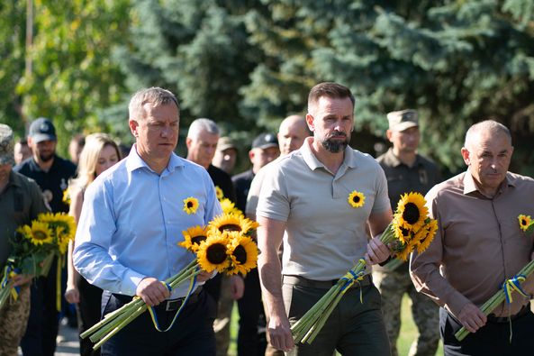 В Ужгороді вшанували пам&apos;ять загиблих Героїв