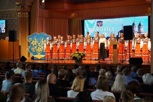 В Ужгороді відбулося Віче до 1131-ої річниці міста. Ушанували полеглих Героїв